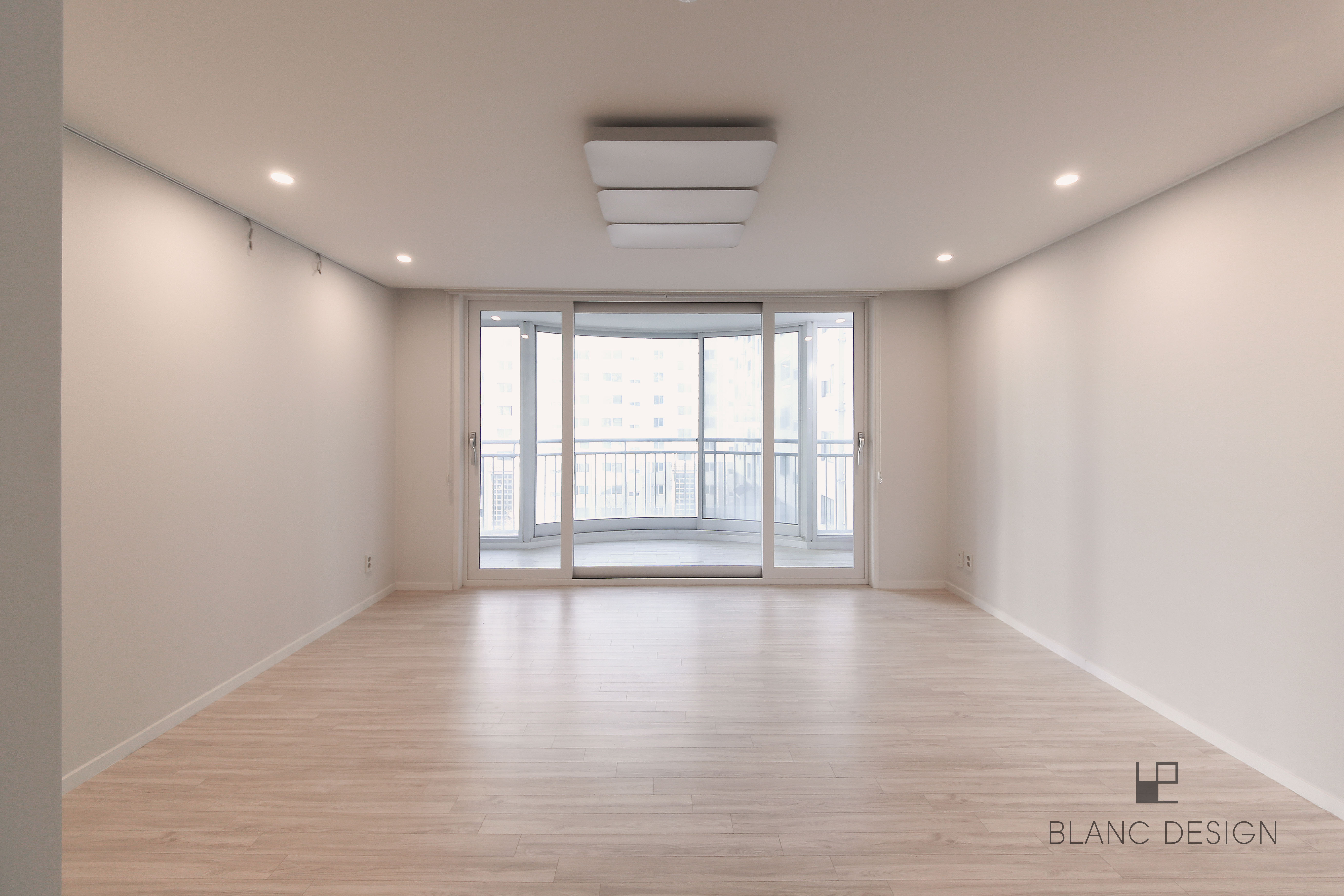 /user/b/blanc/editor/2111/842bd071a6d9ab0cb34c141c65cab629_1637138419_4886.jpg 이미지크게보기