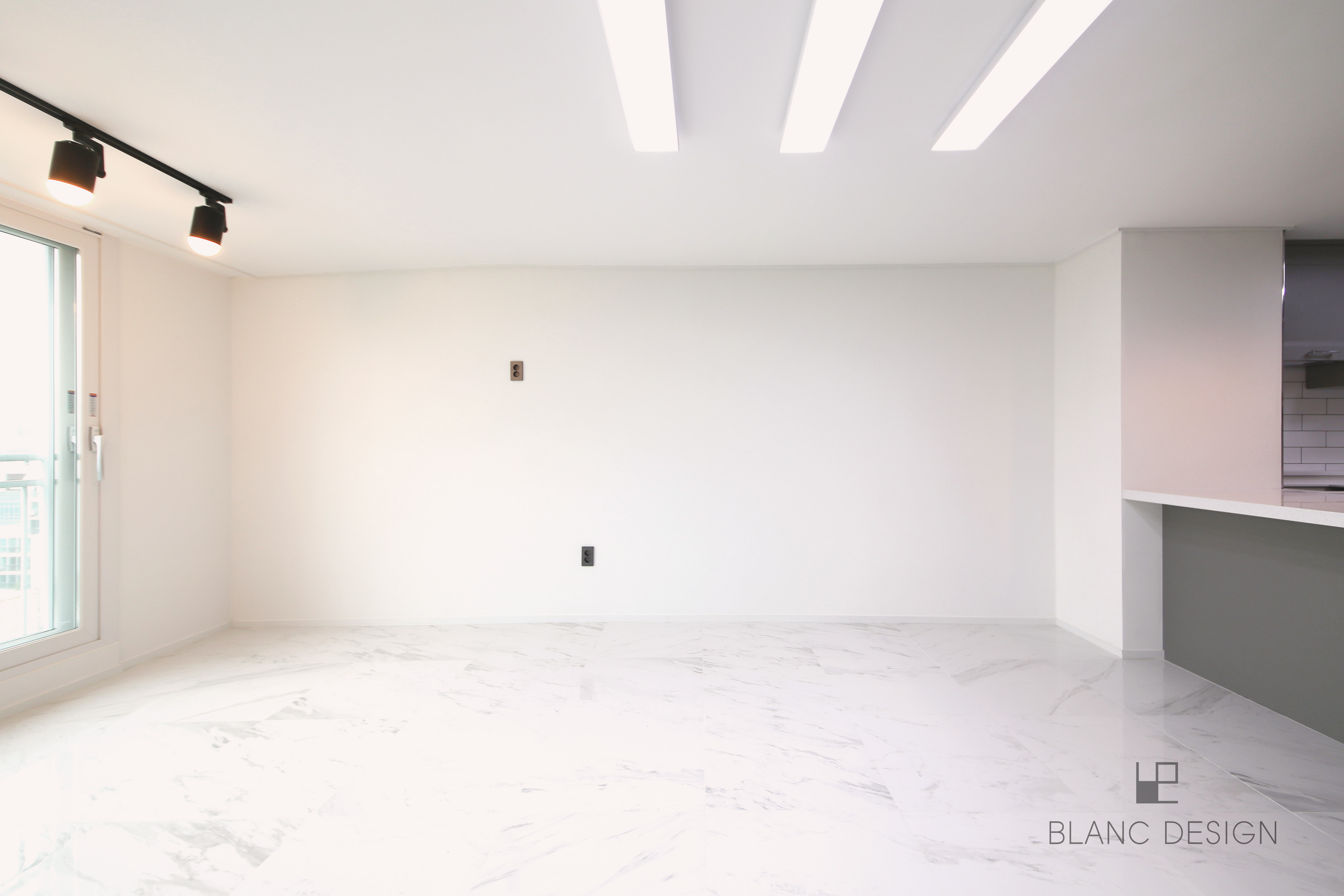 /user/b/blanc/editor/2201/eea02c769d1a9fa9df9d7a79702d2668_1641197448_8242.jpg 이미지크게보기