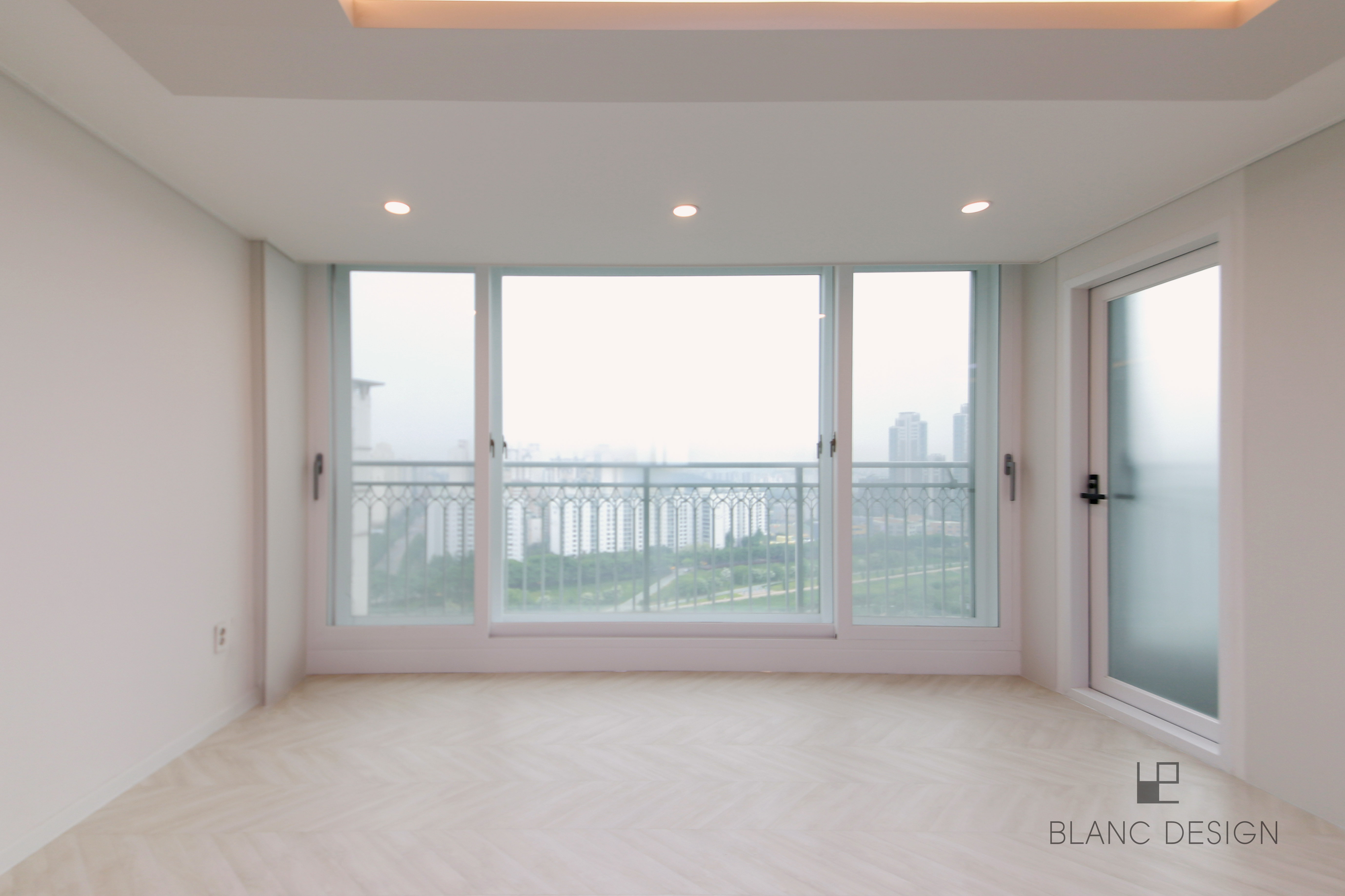 /user/b/blanc/editor/2201/eea02c769d1a9fa9df9d7a79702d2668_1641197580_4199.jpg 이미지크게보기